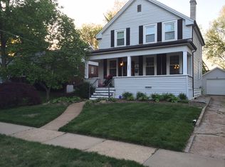 553 Ridge Ave, Saint Louis, MO 63119