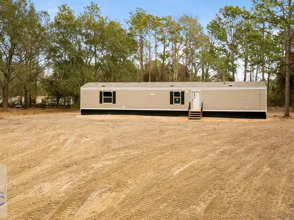 77 Jaybird Ct, Jesup, GA 31545