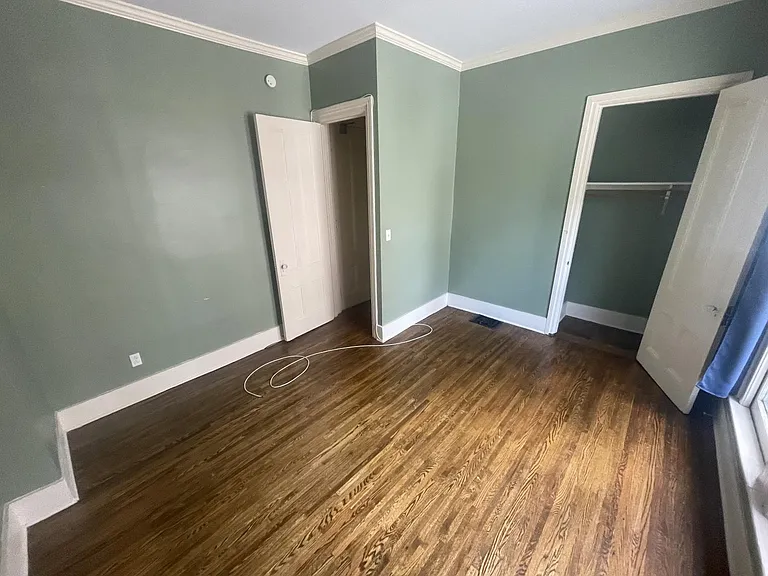 49 Vick Park #1 — Photo 11