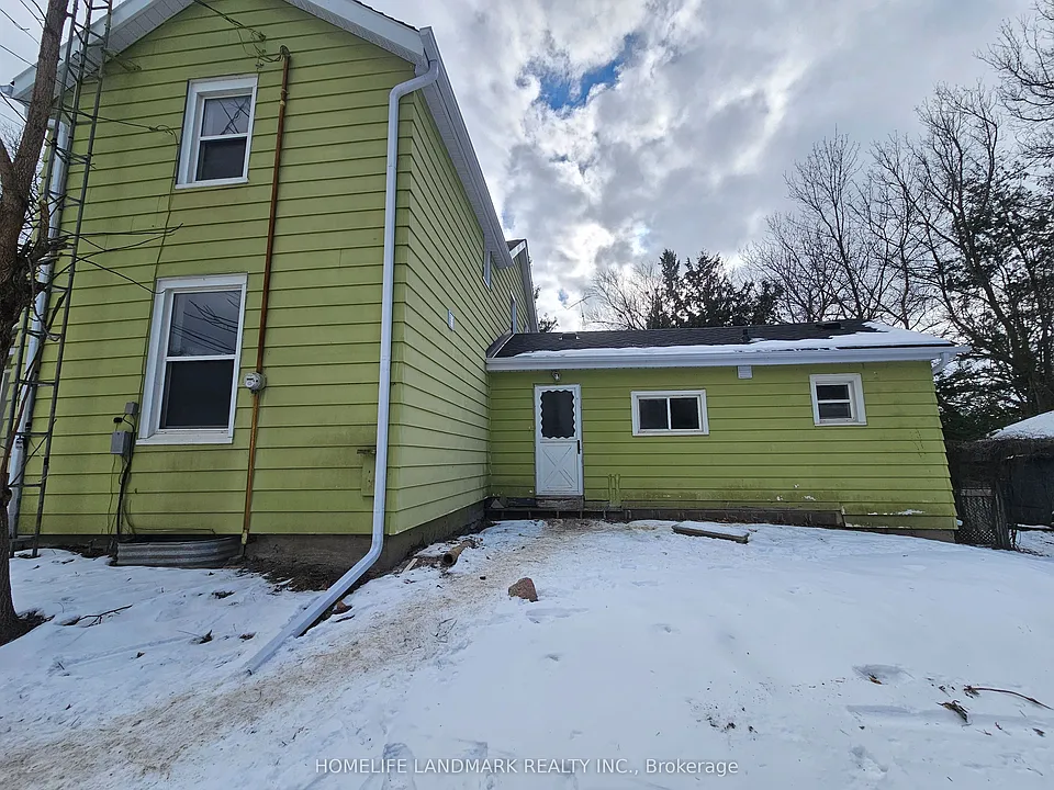 18852 Leslie St #SIDE FACING NO