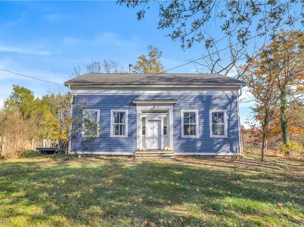 2205 Marks Rd, Brunswick, OH 44280