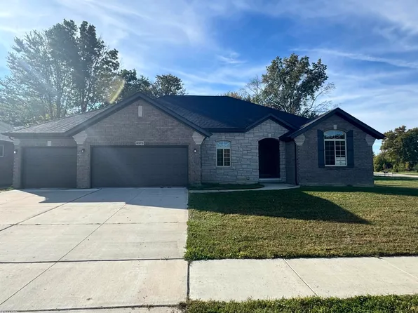 9373 Whistling Duck St, Fair Haven, MI 48023