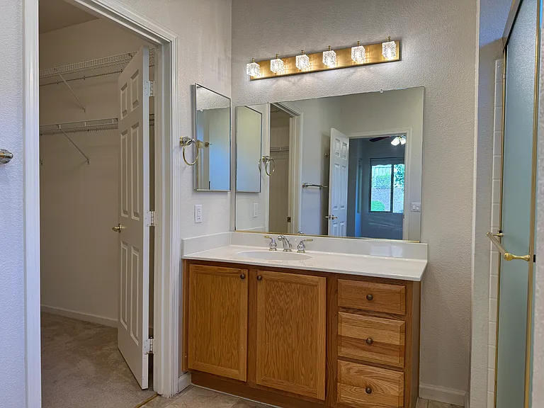 1375 Tahoma Ln — Photo 15