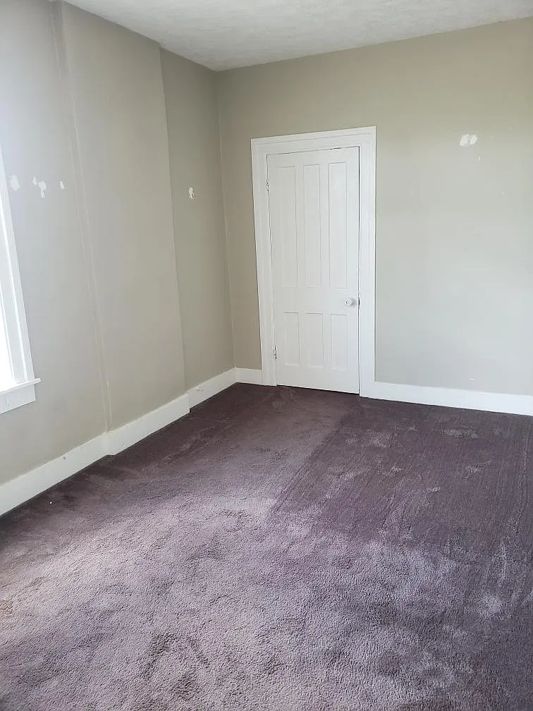 2 bed, $1,100 — Photo 4