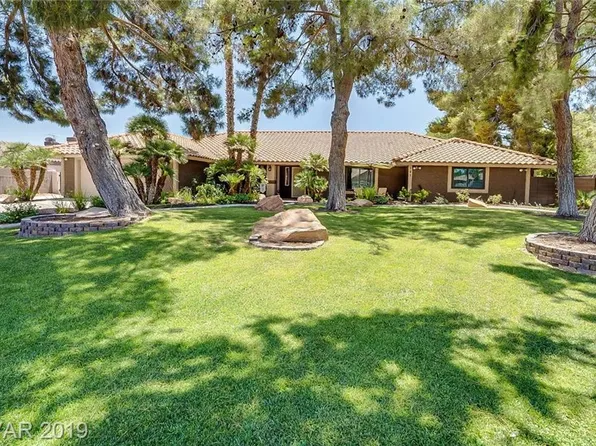 187 Ebb Tide Cir, Las Vegas, NV 89123