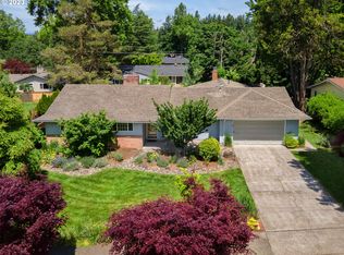 12125 SW Park Way, Portland, OR 97225