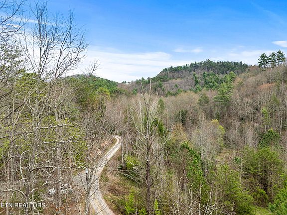 5th image of Geisz Way