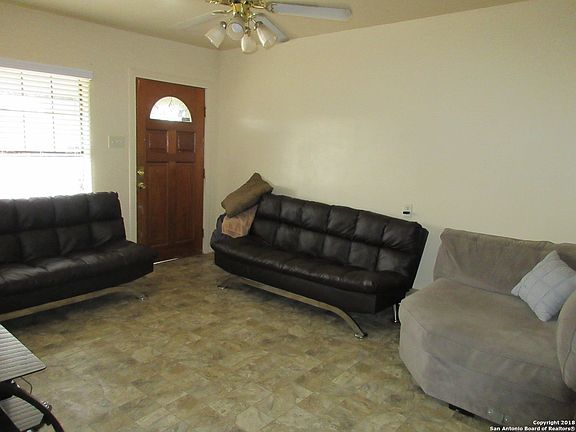 4th image of 1118 Onslow St