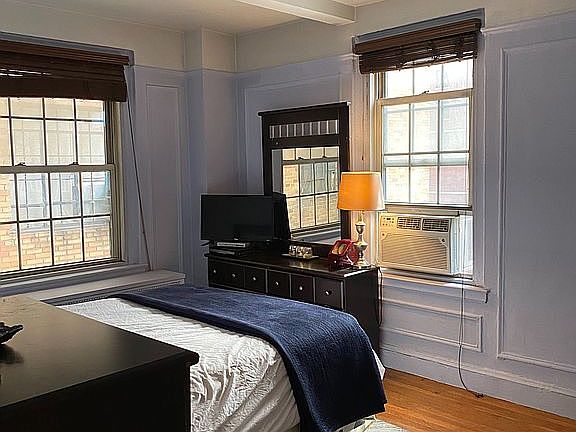 3rd image of 16 Park Ave #10C