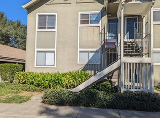 672 Santa Alicia Dr, Rohnert Park, CA 94928