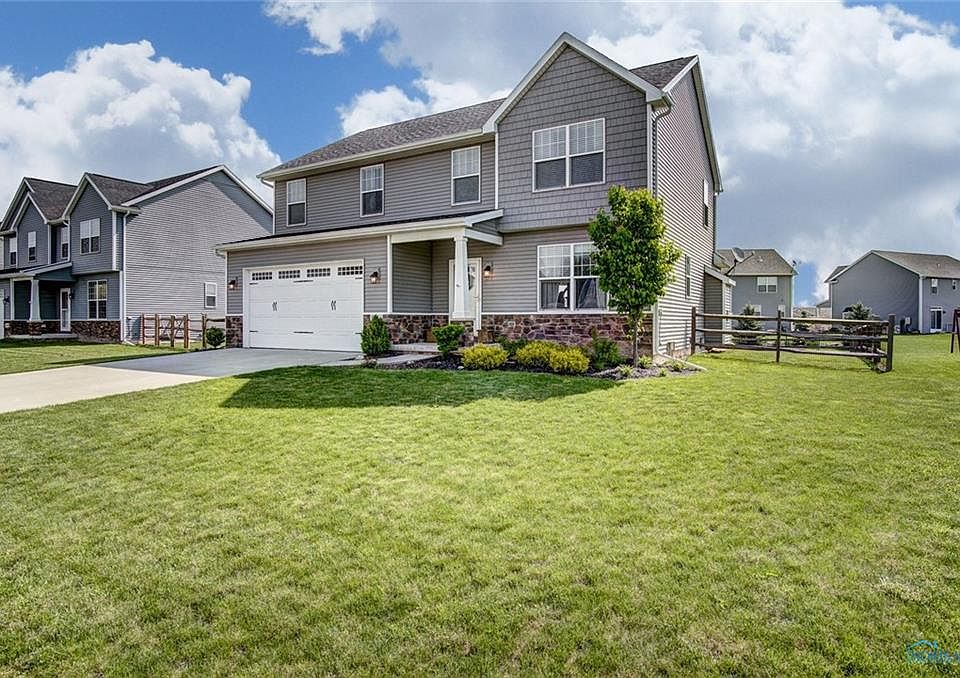 1st image of 26766 Basswood Dr
