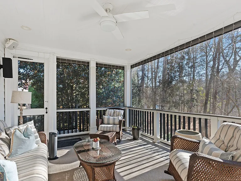 102 N Cove Dr — Photo 14