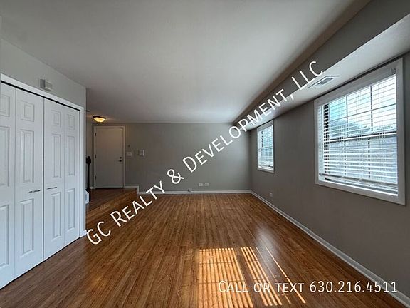 3rd image of 1494 W Jefferson Ave Unit D