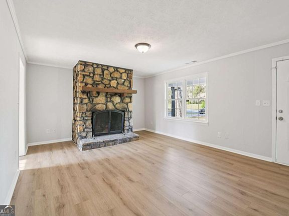 3rd image of 966 Smith Ferguson Rd