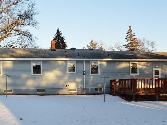 3rd image of 39350 Naples St NE
