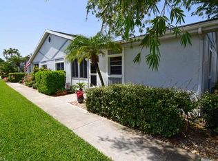 6871 Sandtrap Dr, Fort Myers, FL 33919