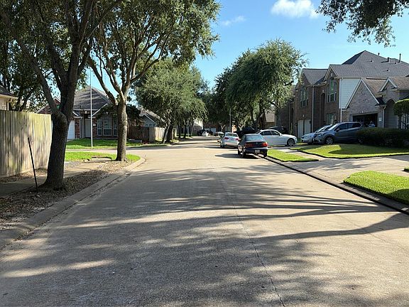 5th image of 3214 Travis Creek Way