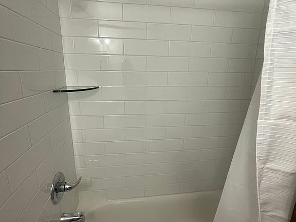 2nd image of 11563 Quartz Dr APT 2