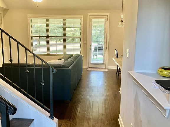 5th image of 5448 Stonecrest Dr