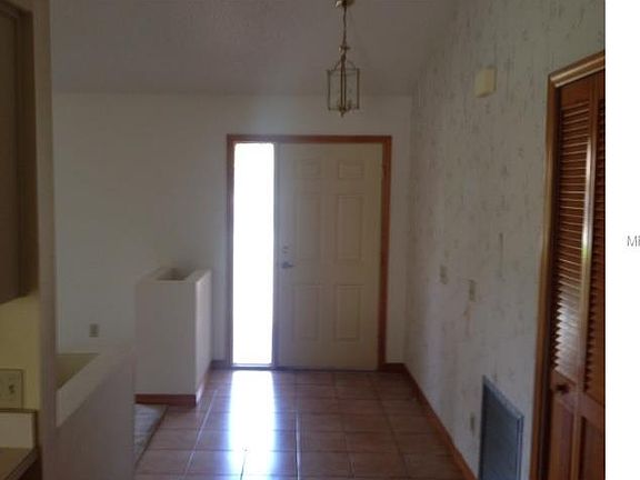 3rd image of 17 Bass Lake Dr