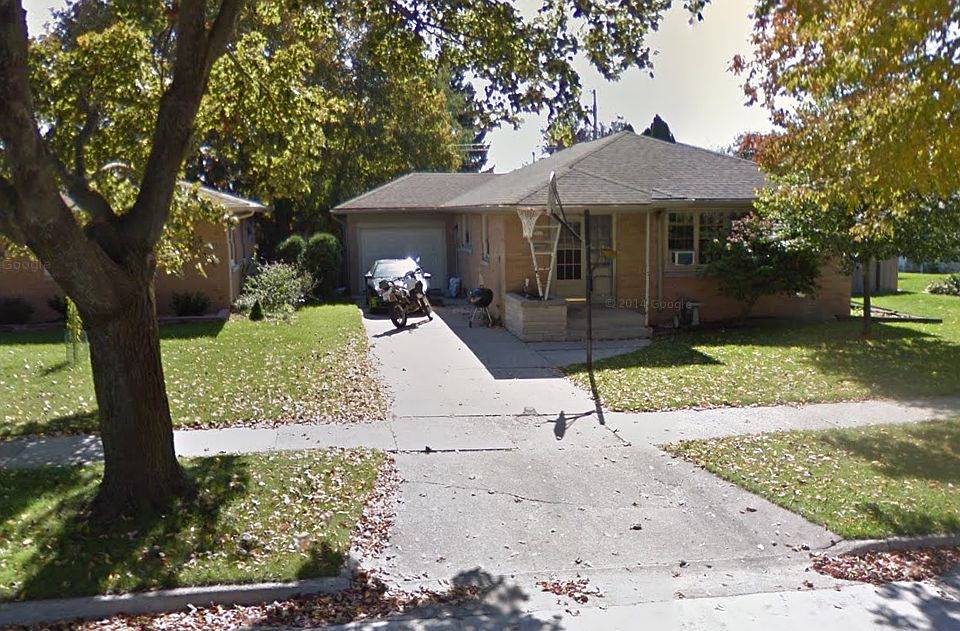 1st image of 2413 Broadway Ave