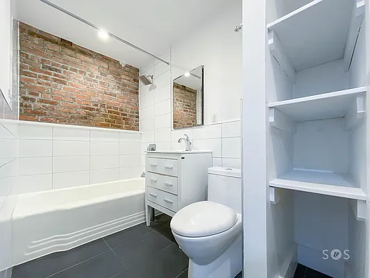 Rented by Brick&Mortar | media 42