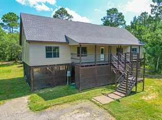 749 E North St, Pass Christian, MS 39571