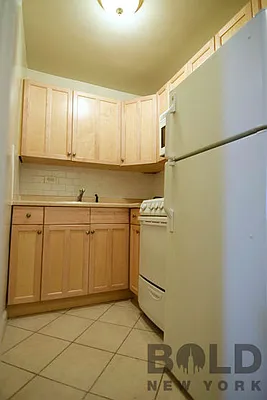 Rented by Bold New York | media 19