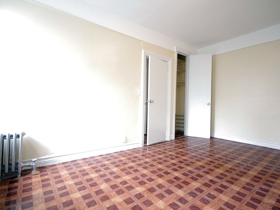 2nd image of 50 E 172nd St APT 3C