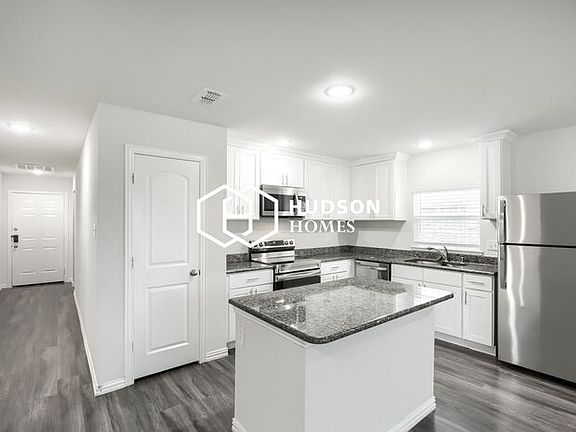 5th image of 2034 Clay St