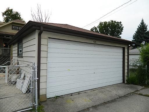 5th image of 1521 S Wesley Ave