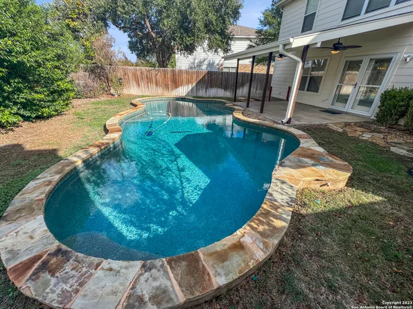 6509 ROSETHORN DR, San Antonio, TX 78249