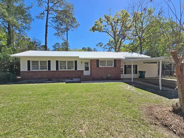 1107 McRee Dr, Valdosta, GA 31602