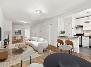 596 9th Ave APT 3, New York, NY 10036
