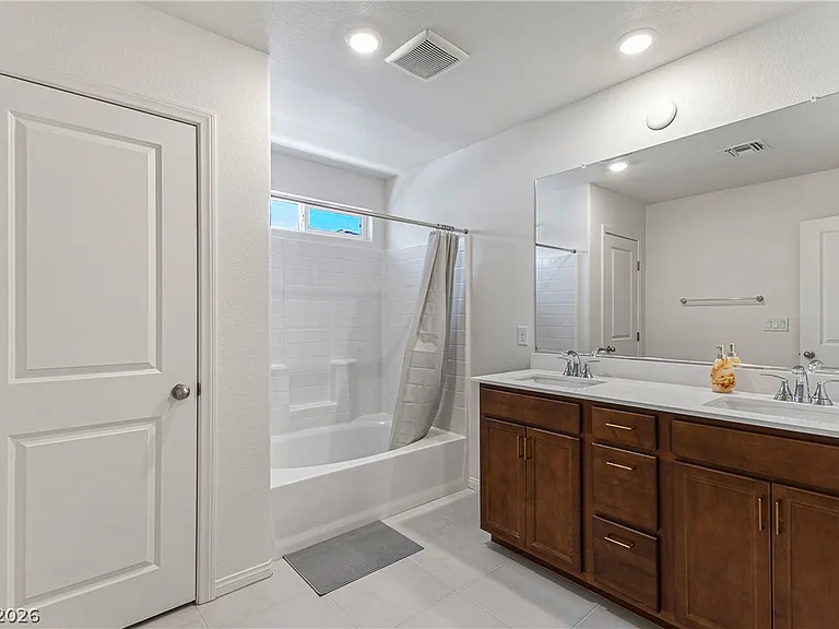 10034 Sir Atlas Ct — Photo 15