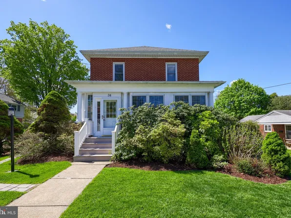 34 E Main St, Landisville, PA 17538