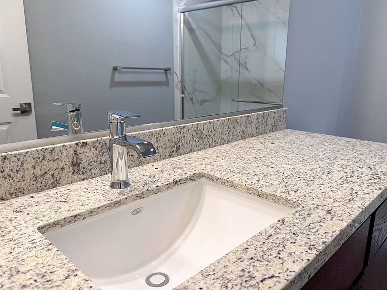 ONE18 West Street Residential — Photo 10