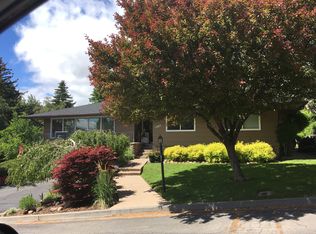 1989 Terrace Ave, Klamath Falls, OR 97601