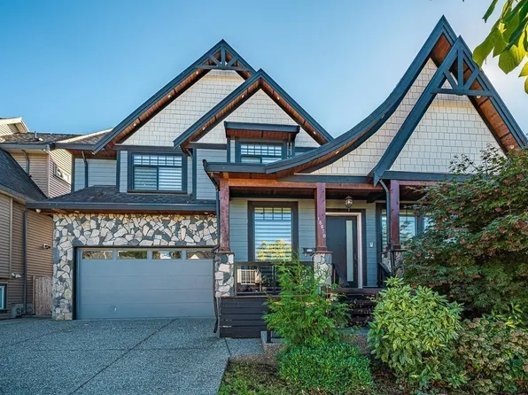 18070 67th Ave, Surrey, BC V3S 8C3