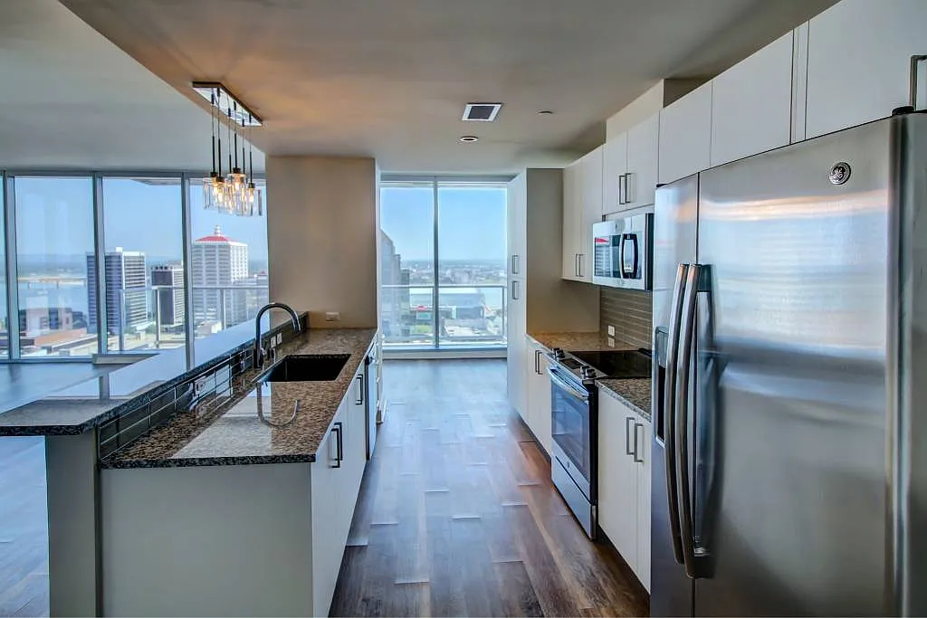 The Residences at OMNI Louisville — Photo 4