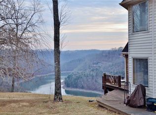 9905 Baxter Herd Rd, Silver Point, TN 38582