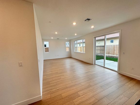 2nd image of 2110 Willa Grace Pl