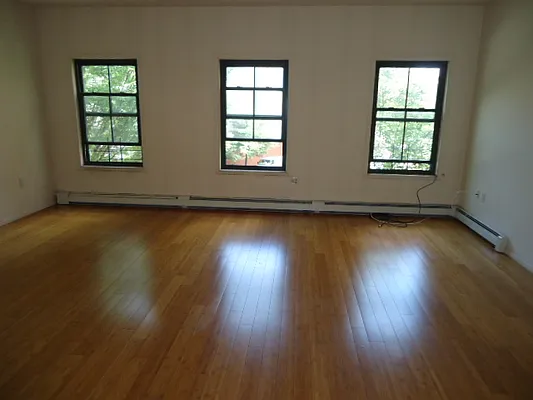 Rented by Hakeem Shahid, LREB | media 1