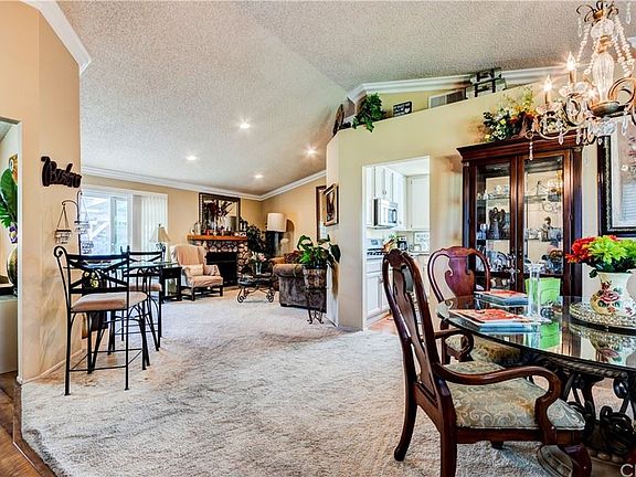 4th image of 2532 W Plaza Serena Dr