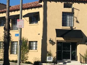 4129 E Ocean Blvd, Long Beach, CA