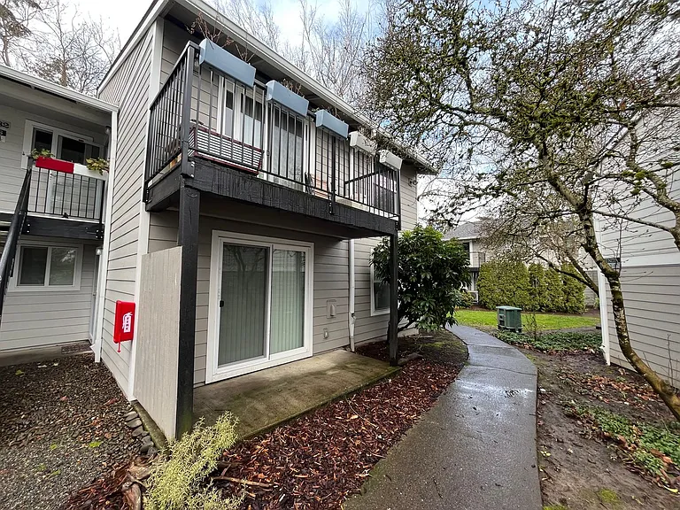 5482 SW Alger Ave #F23 — Photo 26