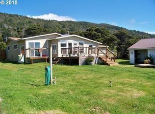 33678 Ophir Rd, Gold Beach, OR 97444