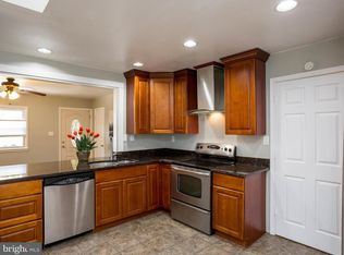 3712 Chico Ct, Woodbridge, VA 22193