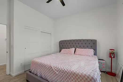 65 Avenida Pastor — Photo 13