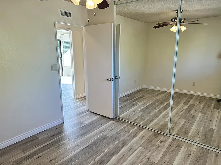 13103 Sundance Ave — Photo 23